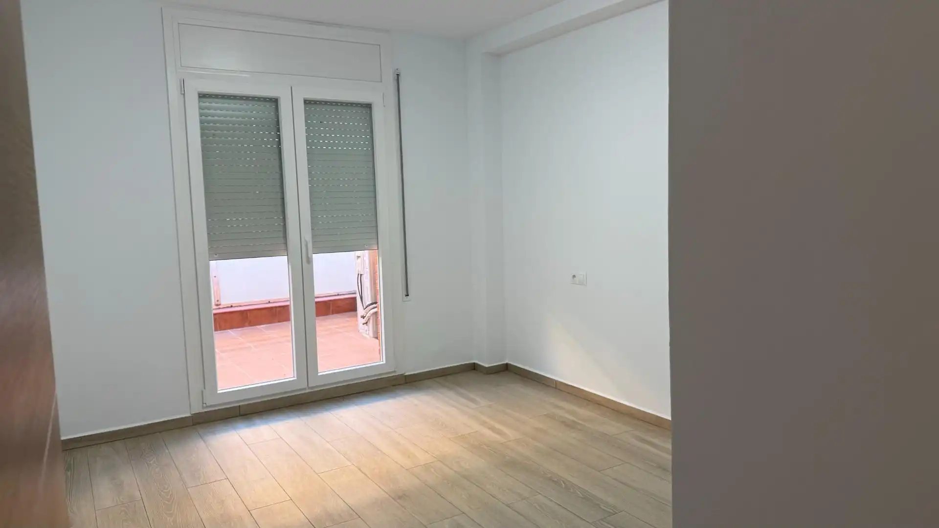 Bedroom of Flat for sale in Deltebre  with Air Conditioner, Heating and Terrace