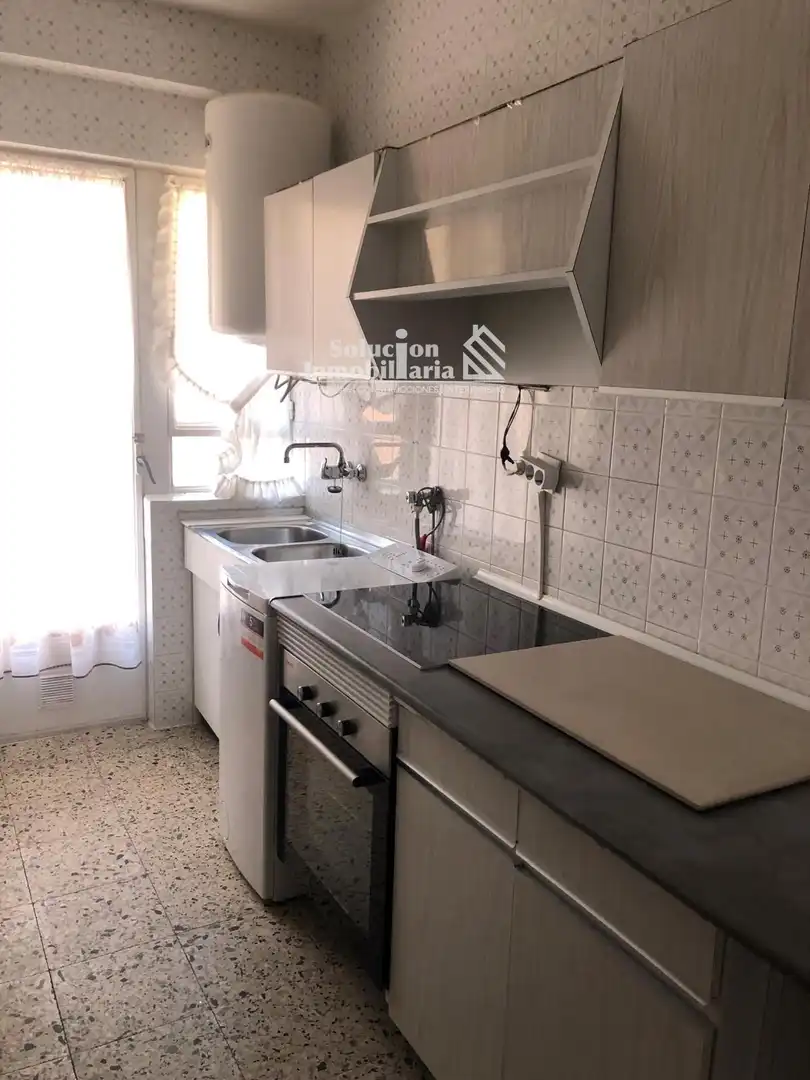 Piso con ascensor en alquiler en San Bernardo - Carmelitas - Campus, imagen 14