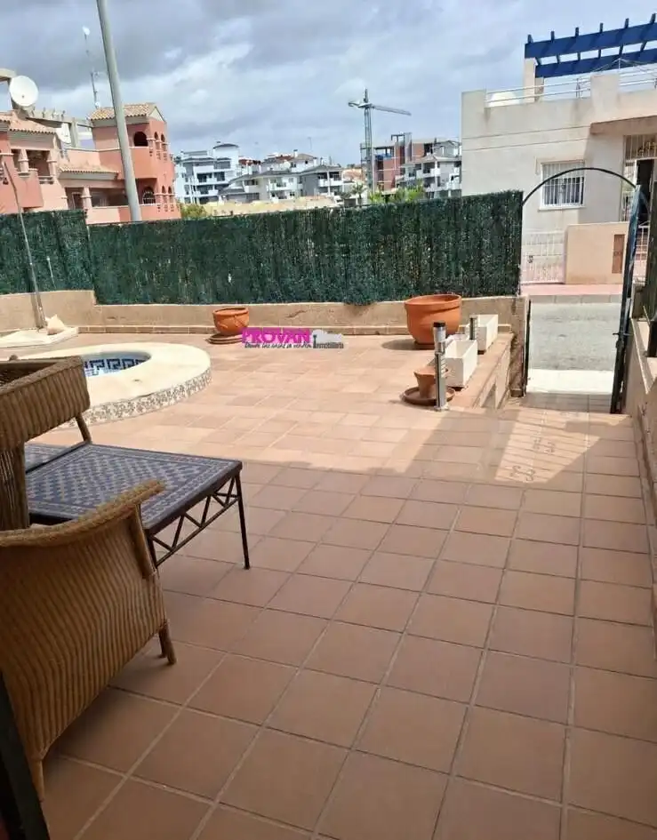 Terrassa de Casa o xalet en venda en Orihuela amb Terrassa, Traster i Piscina