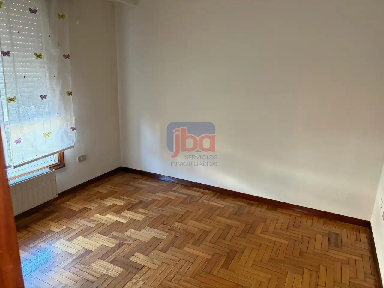 Bedroom of Houses for rent in Ourense Capital   with Heating, Private garden and Balcony