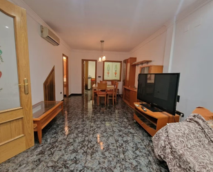 Sala d'estar de Casa adosada en venda en Albalat de la Ribera amb Aire condicionat, Terrassa i Balcó