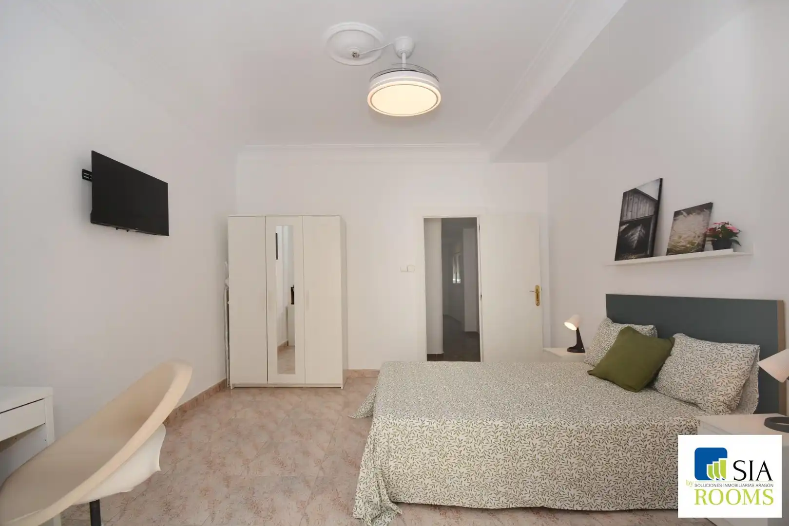Habitación de Piso para compartir en Zaragoza con Calefacción, Terraza y Amueblado