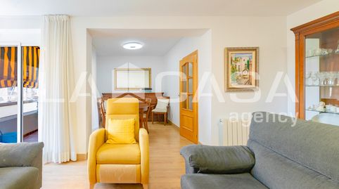 Foto 3 de Piso en venta en Plaça D'hondures, Ciutat Jardí, Valencia Capital