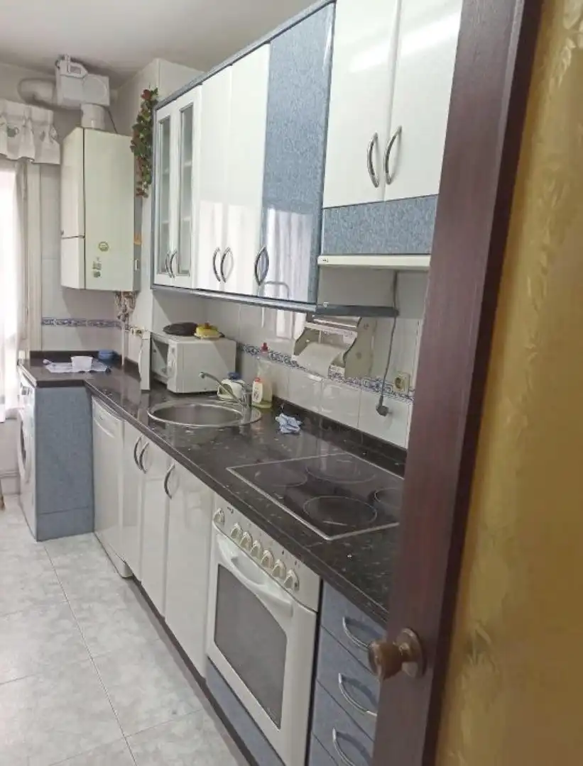 Cuina de Pis en venda en Oviedo 