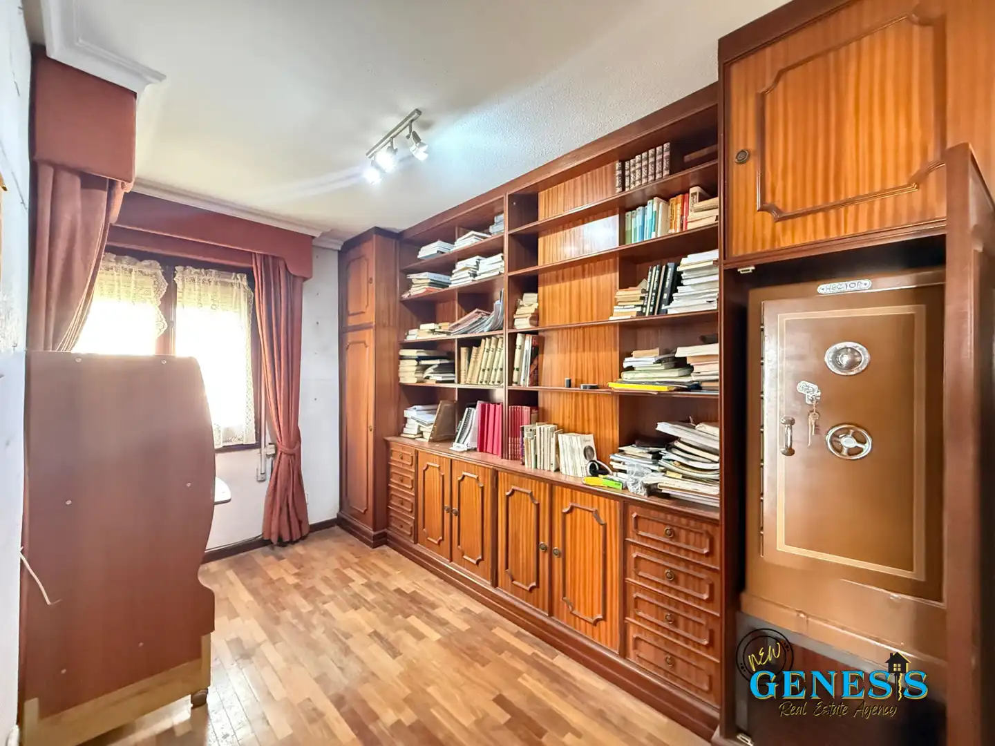 Apartament en venda en Torrevieja amb Parquet i Moblat