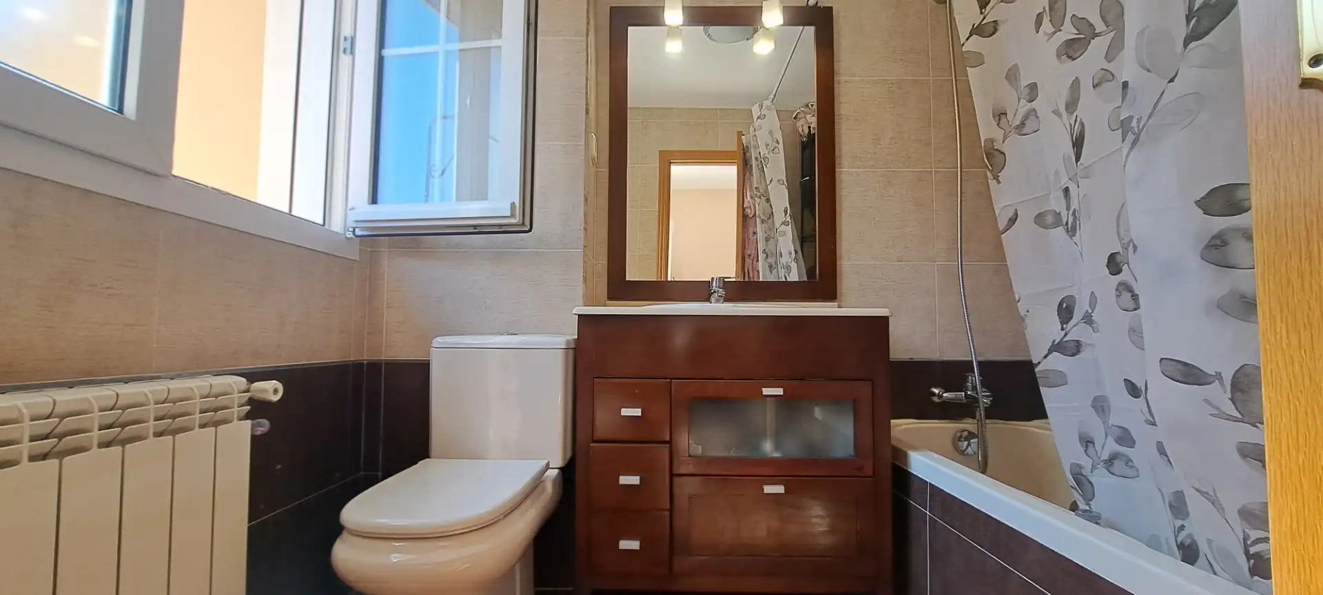 Bathroom of Detached homes for sale in Pedrezuela  with Heating and Terrace
