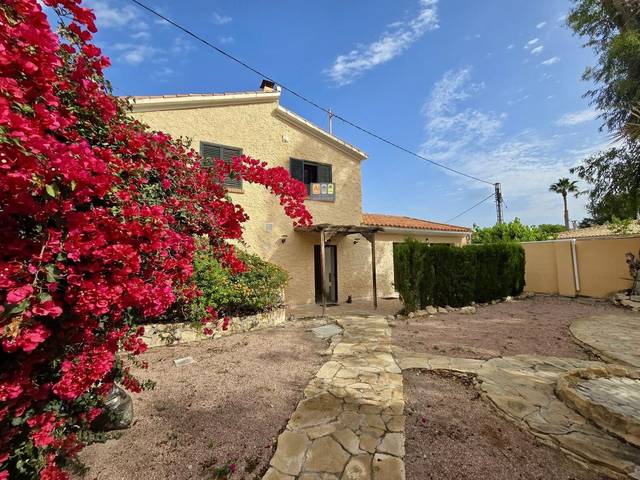 Casa-chalet en Venta en Bellavista - Capiscol - Frank Espinós