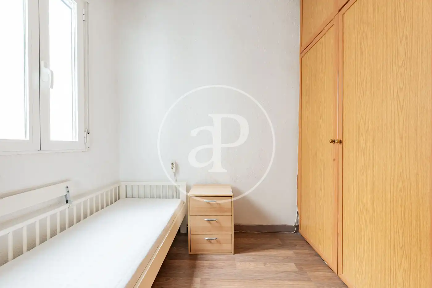 Schlafzimmer von Wohnung zum Verkauf in Madrid mit Klimaanlage und Heizung