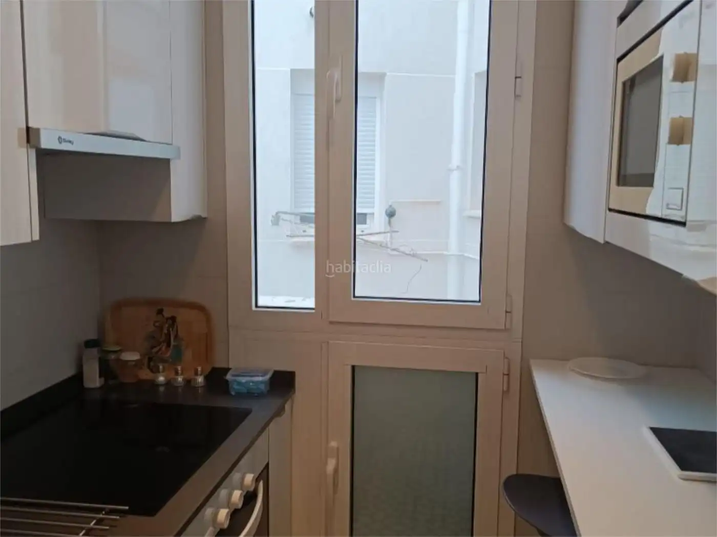 Appartamento con ascensore in affitto a Calle Aparicio y Ruiz 18, imagen 17