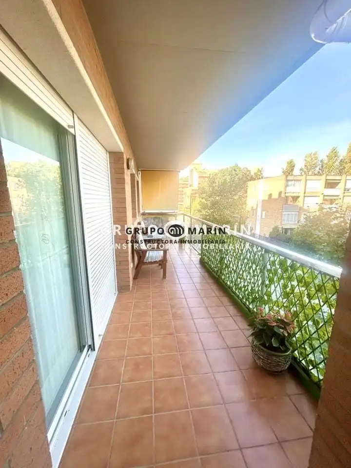 Appartamento con ascensore in vendita a Avinguda Colom, imagen 4