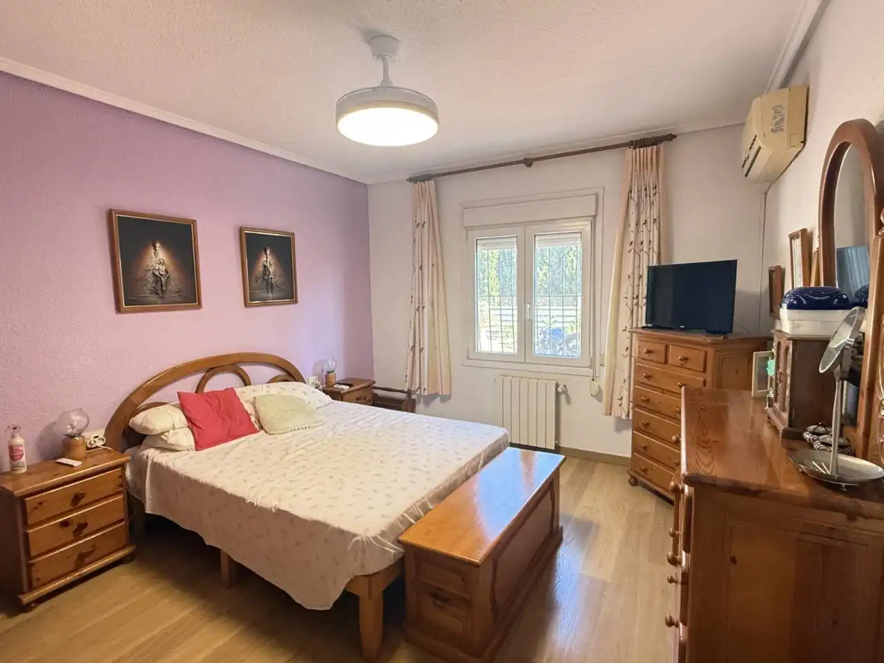 Habitación de Casa o chalet en venta en Elche / Elx con Aire acondicionado, Calefacción y Jardín privado