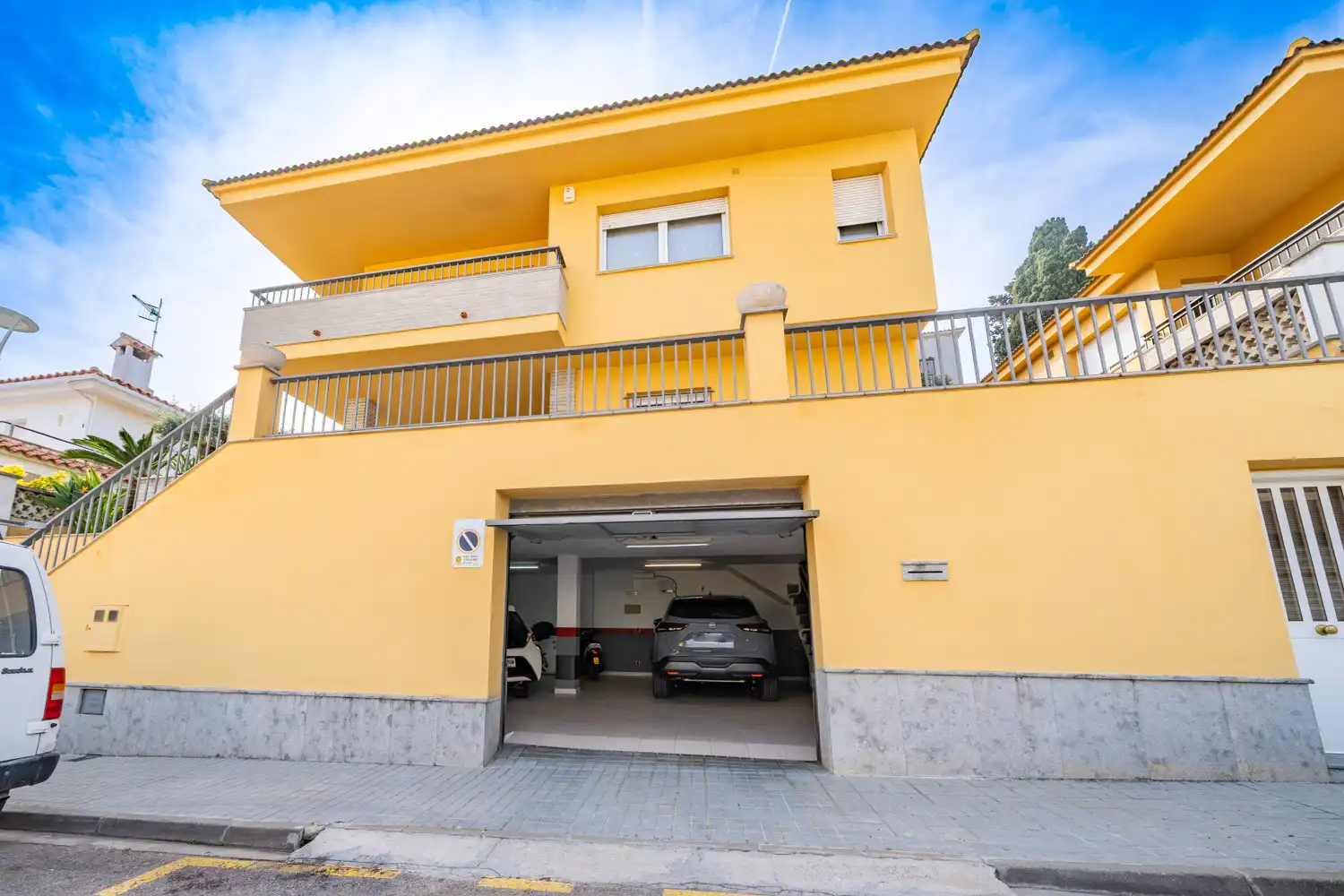 Vista exterior de Casa o chalet en venta en Blanes con Aire acondicionado, Calefacción y Jardín privado