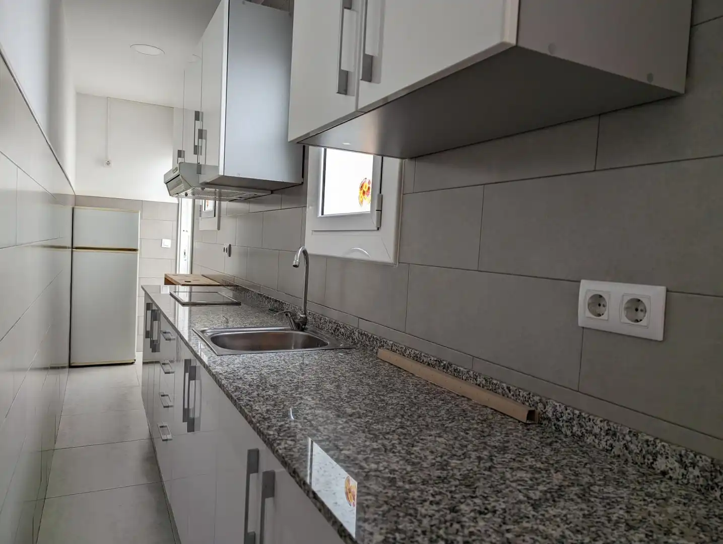 Cuina de Local de lloguer en Barcelona amb Aire condicionat