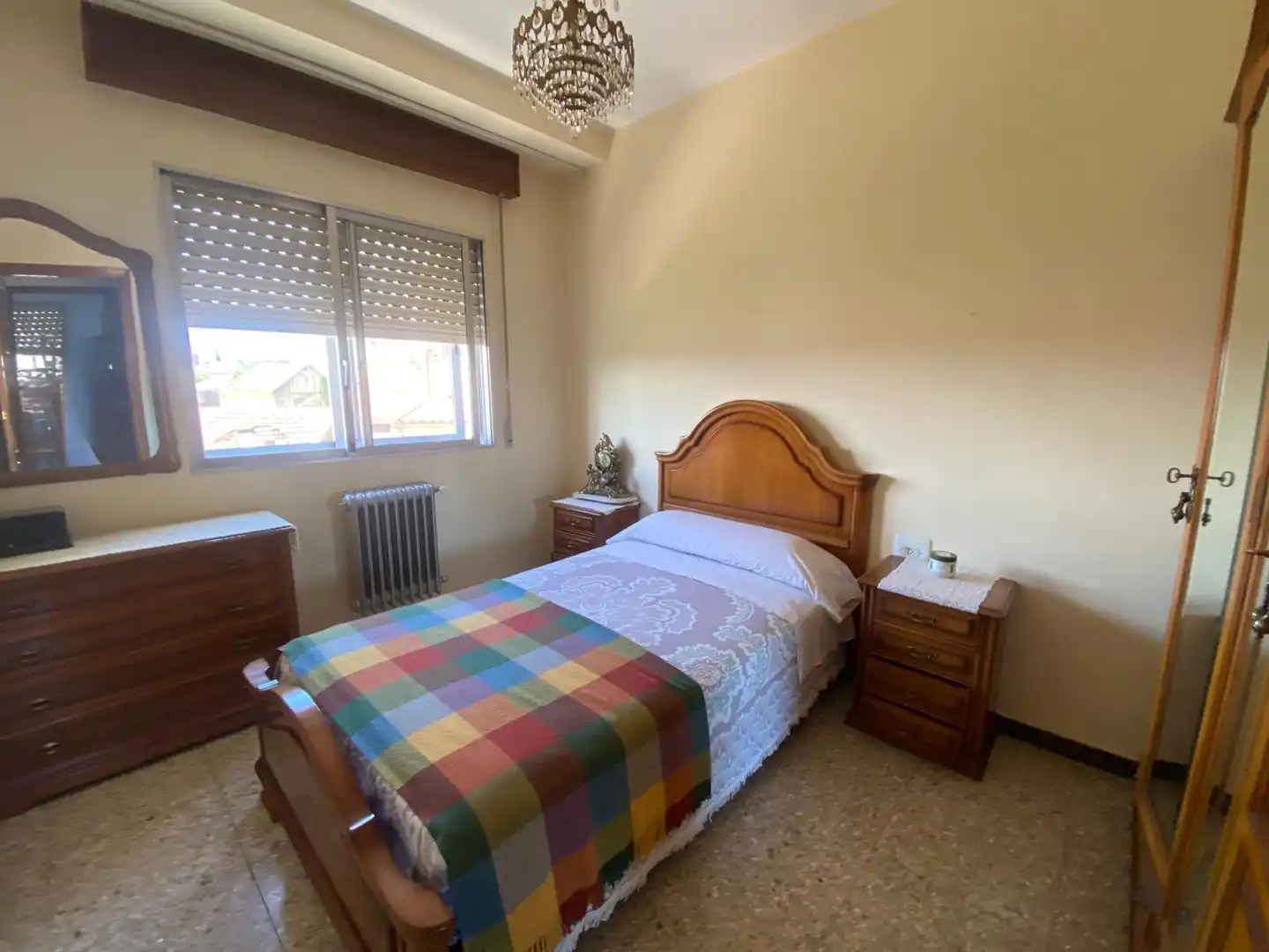 Habitación de Piso en venta en O Carballiño   con Calefacción, Terraza y Amueblado