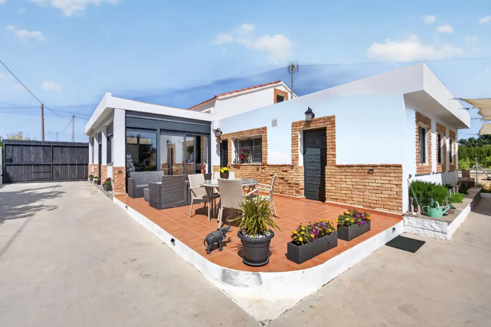 Terrassa de Casa o xalet en venda en Elche / Elx amb Aire condicionat, Calefacció i Jardí privat