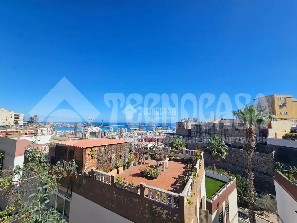 Terrassa de Local en venda en Las Palmas de Gran Canaria