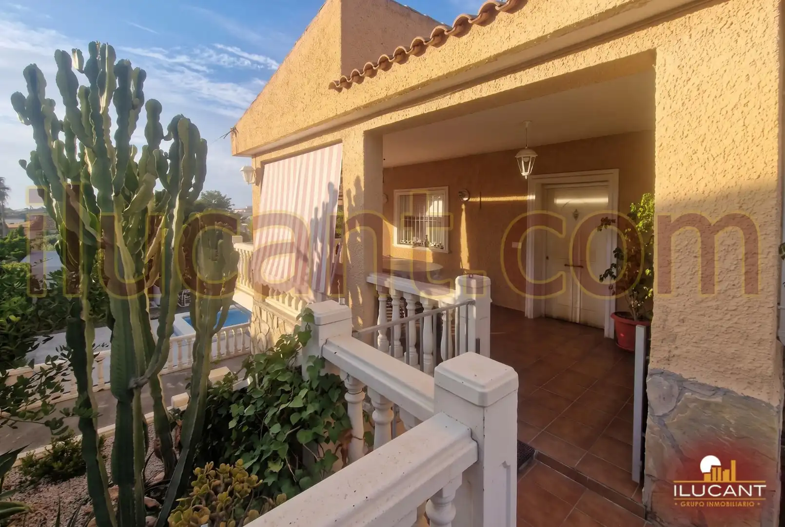 Villa avec piscine à vendre à Campello pueblo, imagen 4