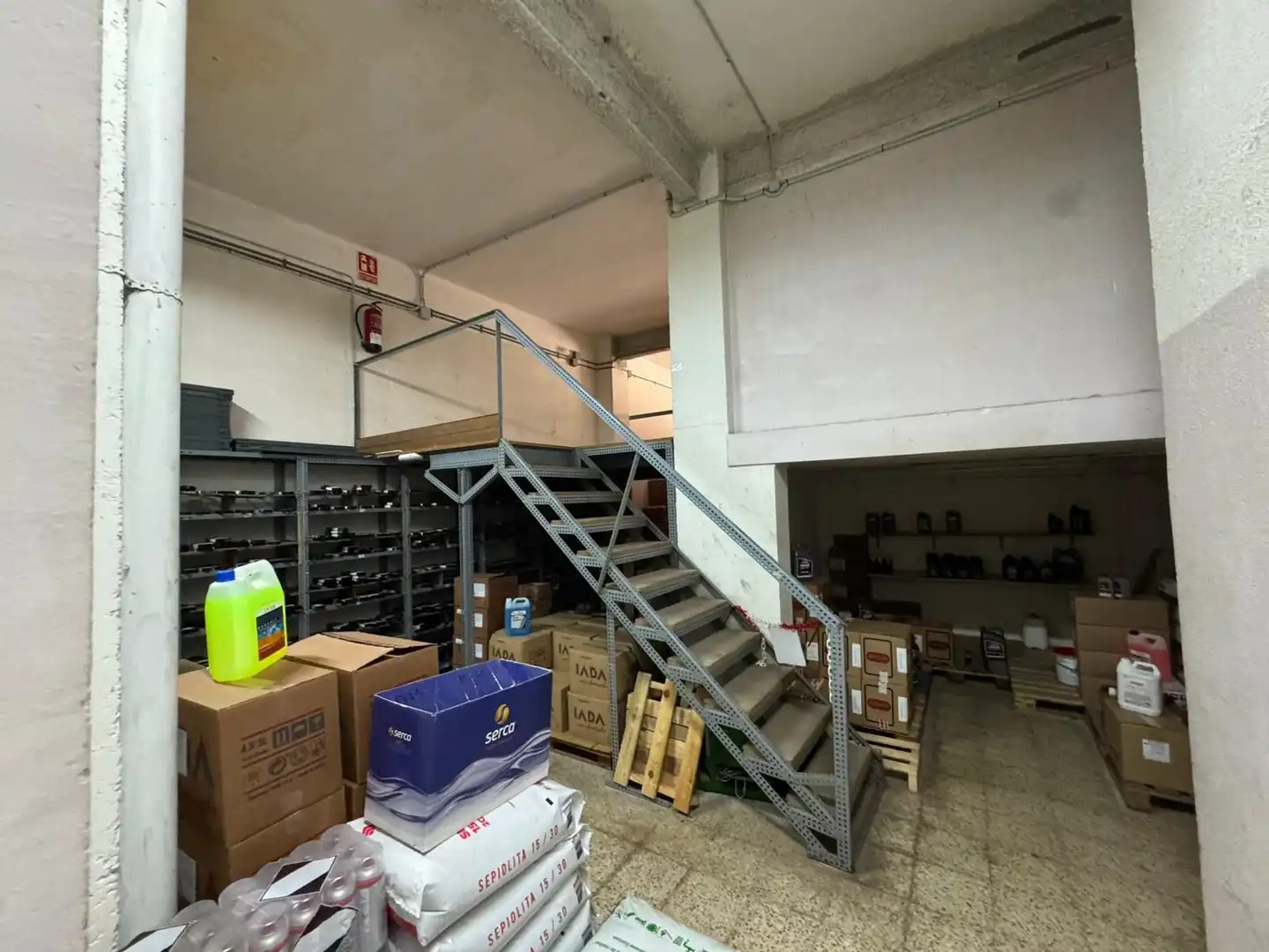 Business premises for sale in camprodon 79, imagen 3