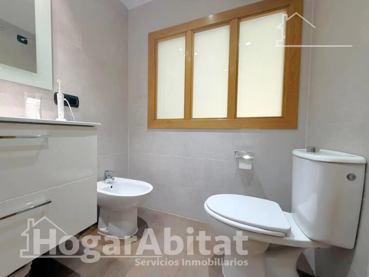 Bathroom of Flat for sale in Alboraya  with Air Conditioner, Heating and Terrace