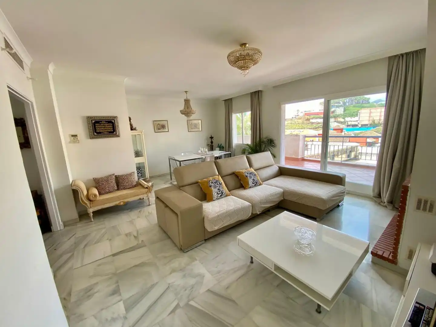 Apartments for rent in Zona Centro Comercial Torrequebrada