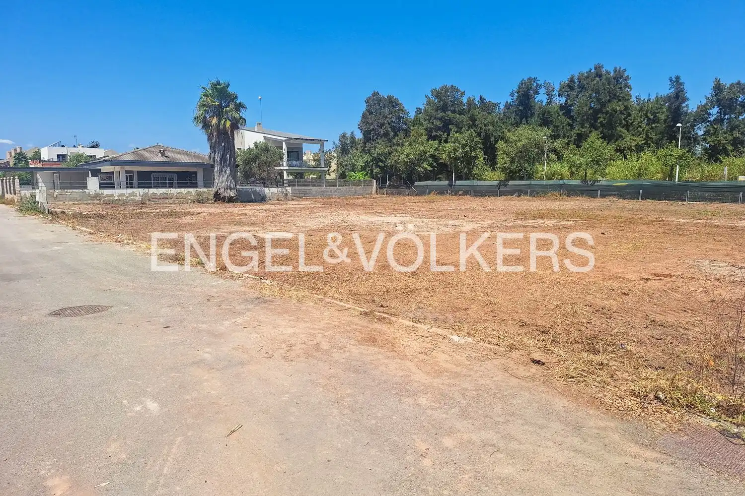 Residential land for sale in Corinto - Almarda