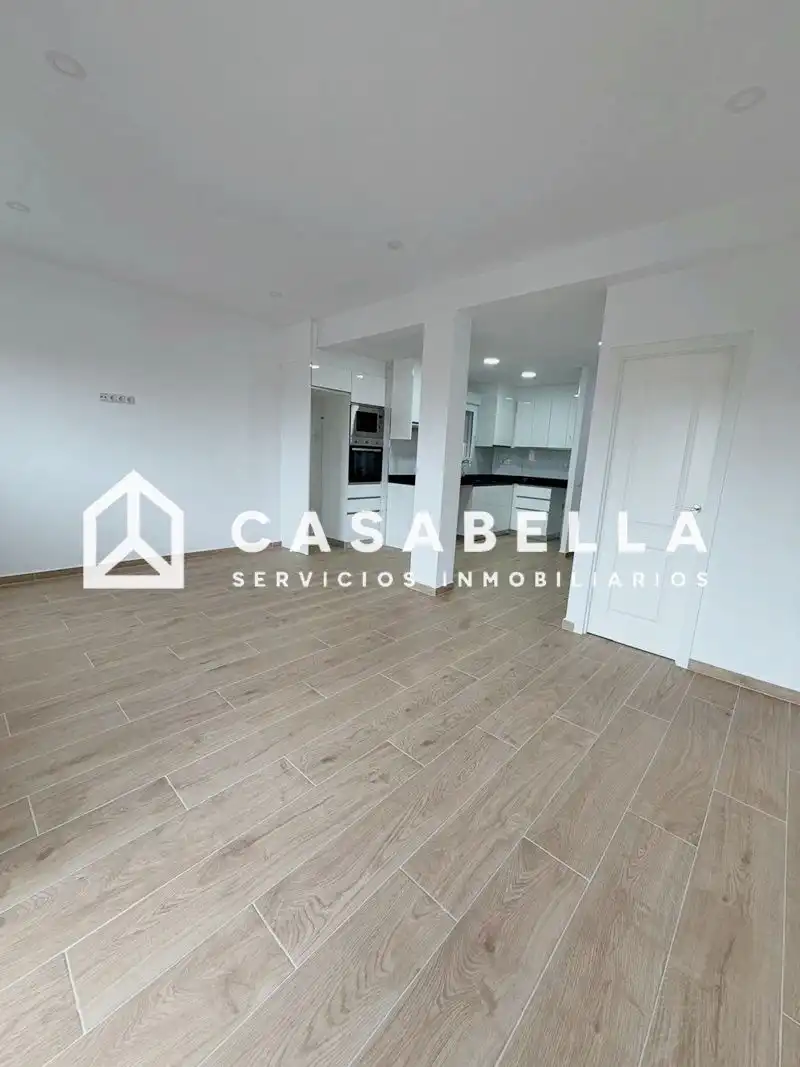 Piso en venta en Cid, Nou Moles