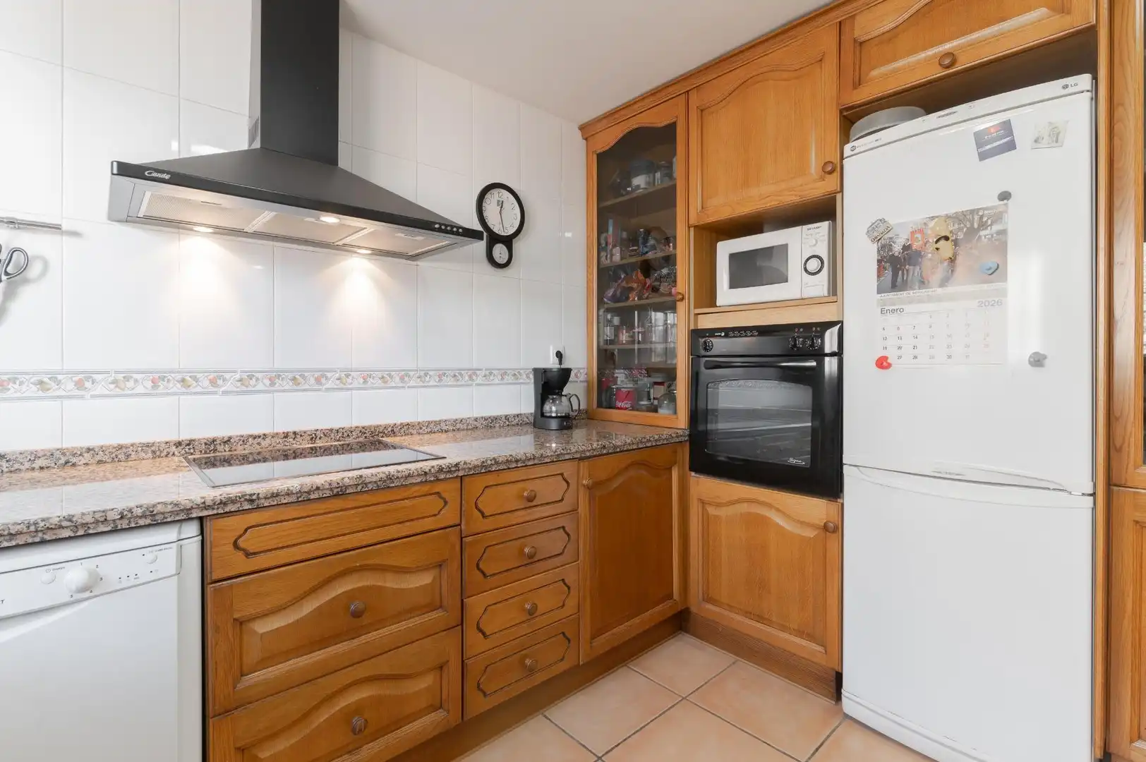 Küche von Einfamilien-Reihenhaus zum Verkauf in Benicasim / Benicàssim mit Heizung, Privatgarten und Terrasse