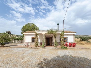 Villa mit Pool zum Verkauf in Santa Cruz del Comercio