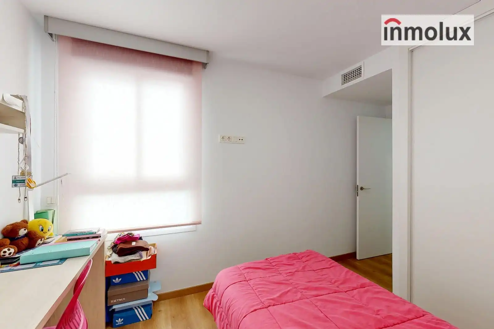 Bedroom of Attic for sale in Mutxamel  with Air Conditioner, Terrace and Storage room