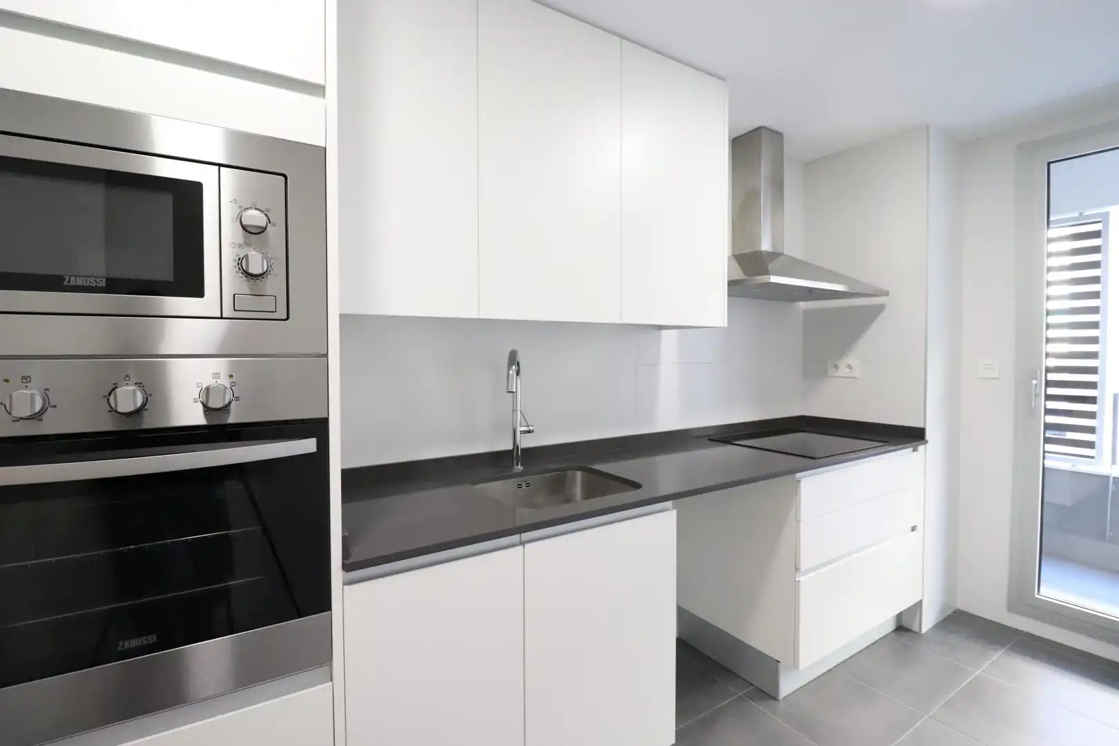 Flat for rent in de l'Aurora, Centre