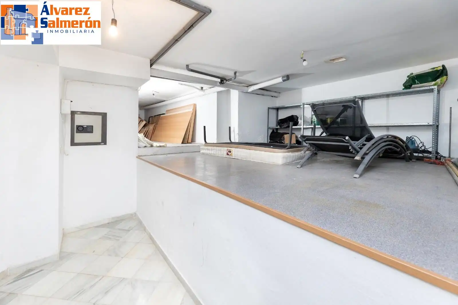 Houses for sale in Granada  with Air Conditioner, Private garden and Terrace