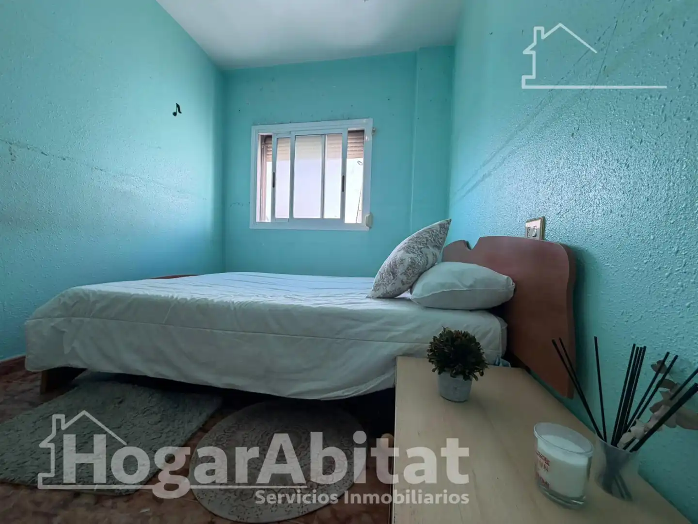 Habitación de Ático en venta en Sagunto / Sagunt con Aire acondicionado, Terraza y Alarma