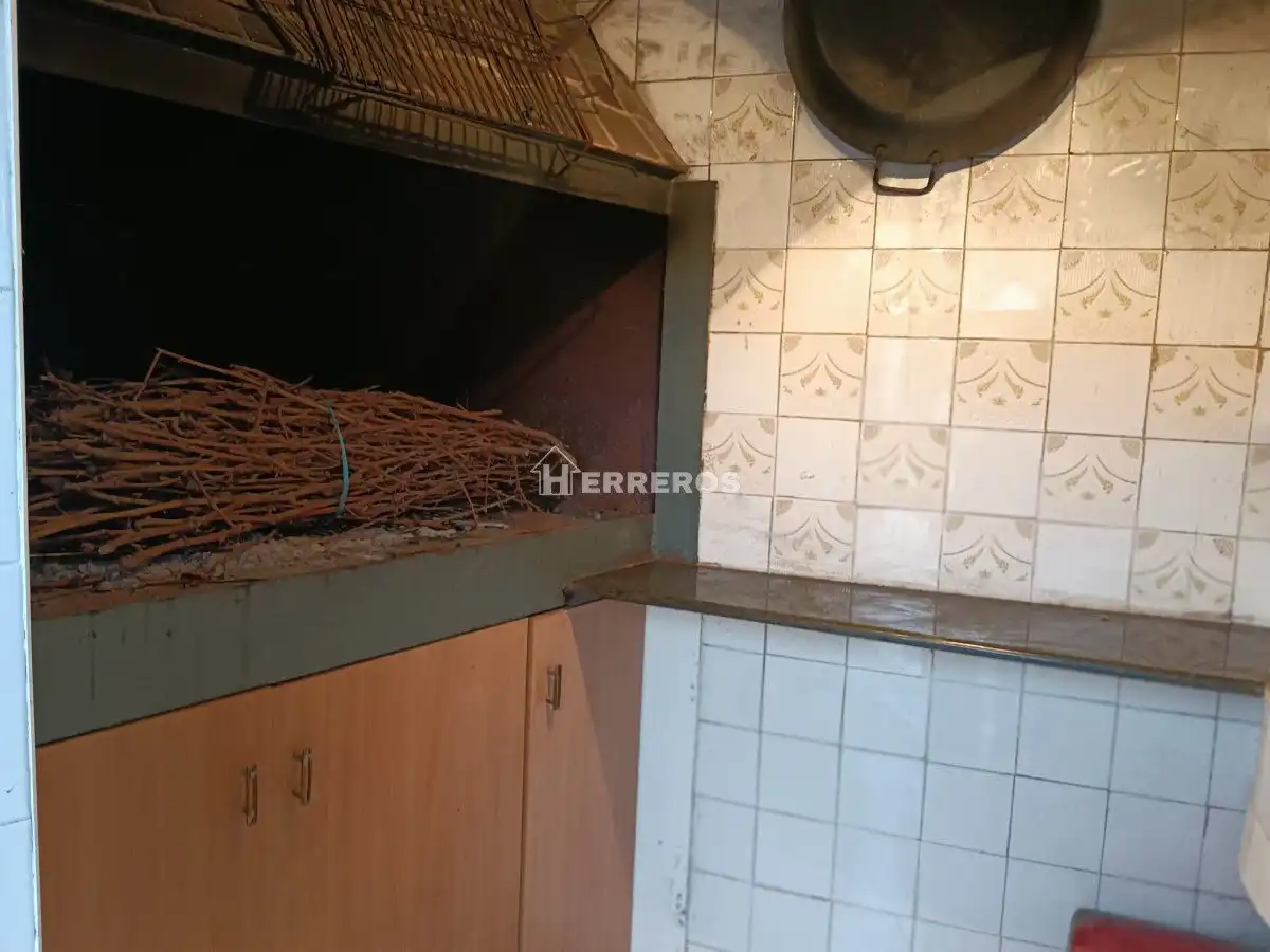 Cuina de Casa o xalet en venda en Lanciego / Lantziego amb Calefacció, Terrassa i Traster