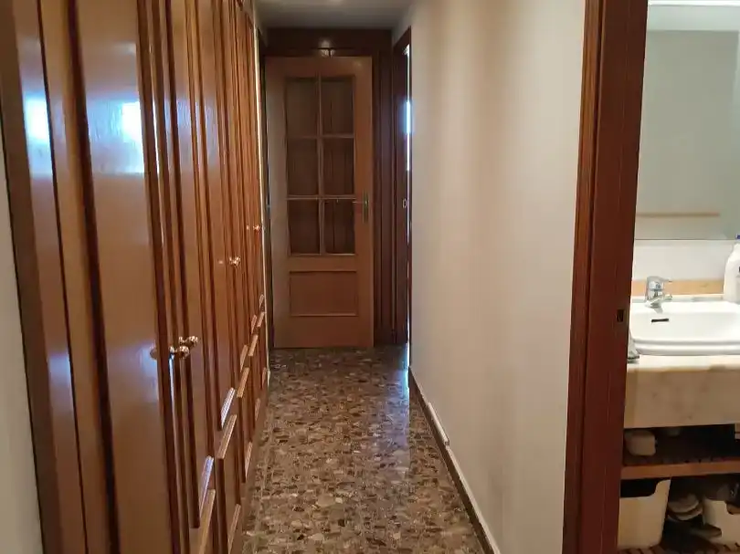 Piso en venta en  Valencia Capital con Piscina y Balcón