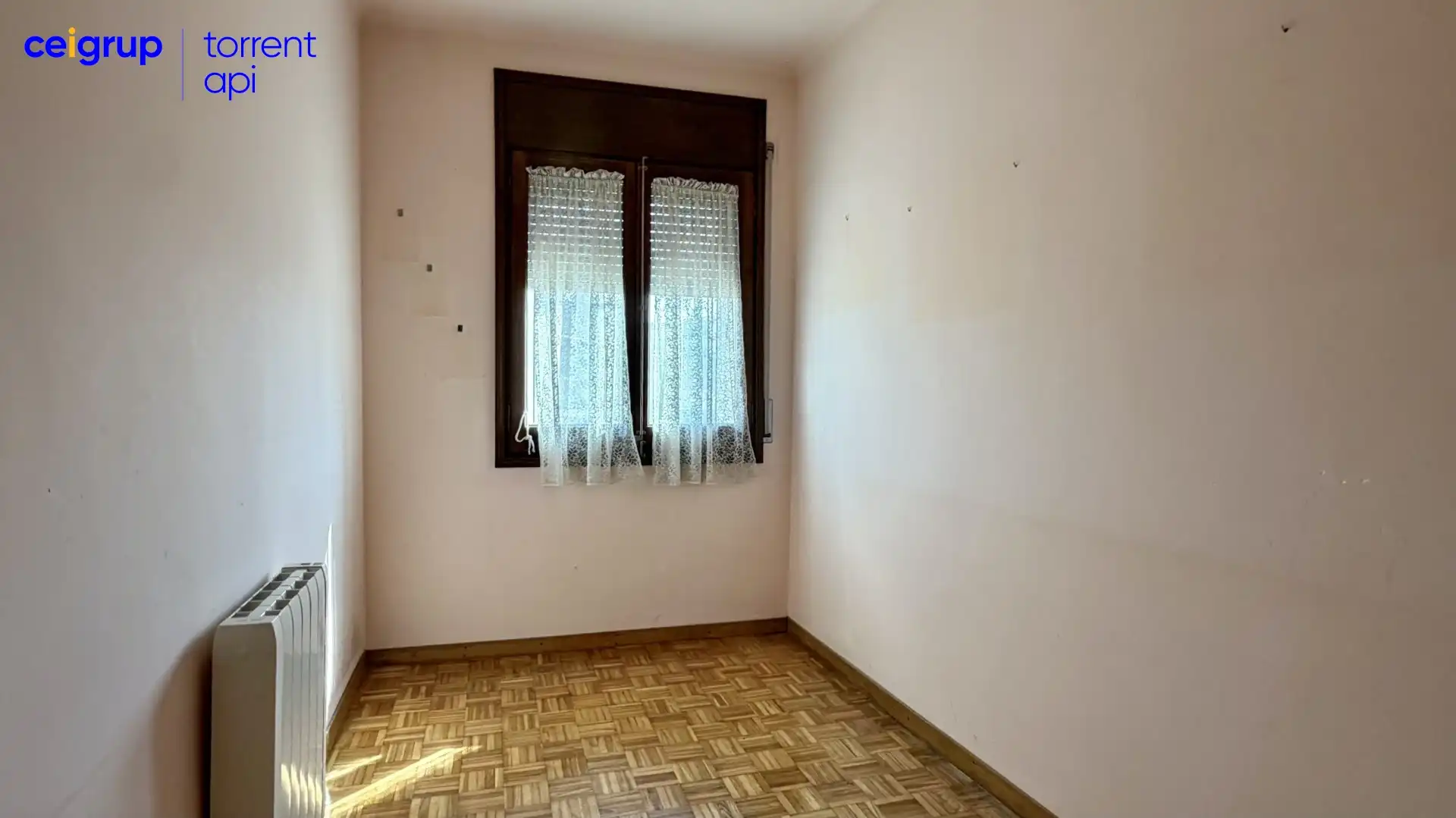 Dormitori de Pis en venda en Torroella de Montgrí amb Aire condicionat i Calefacció