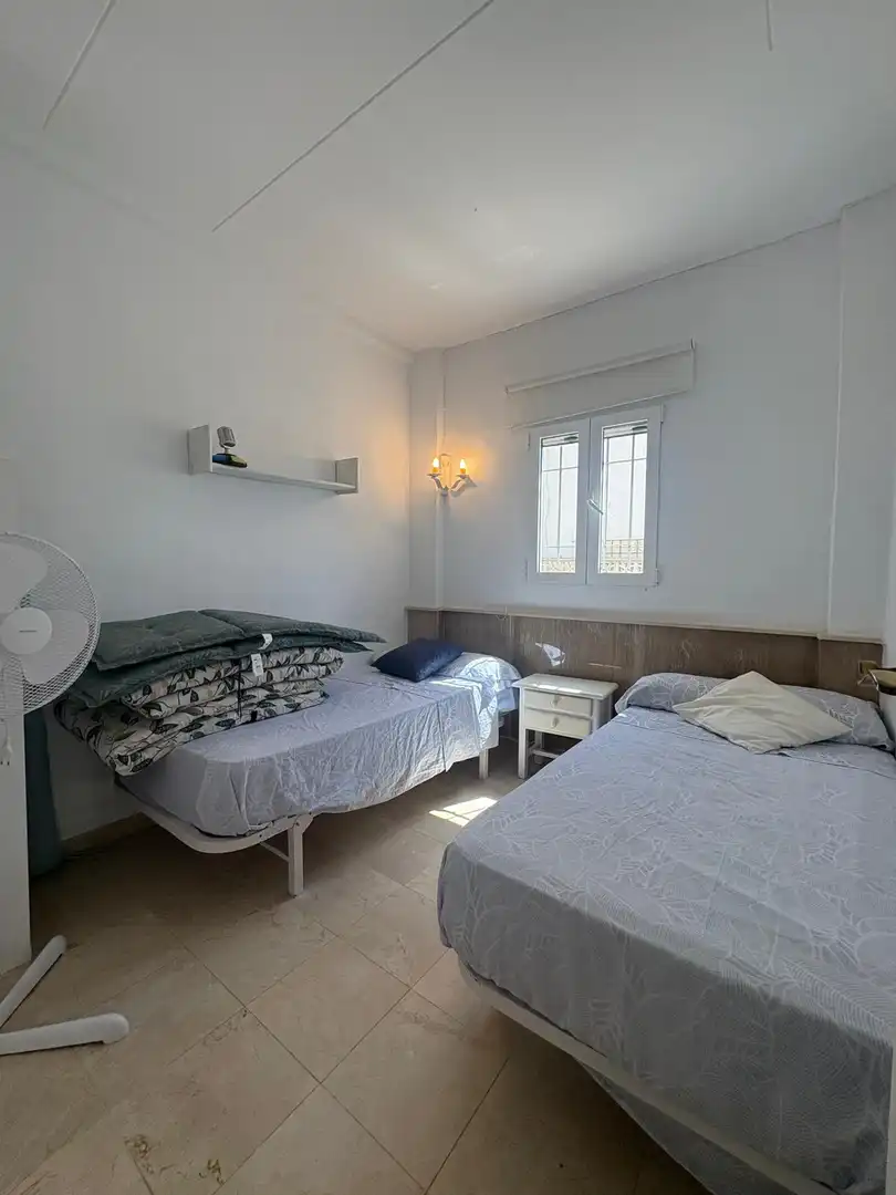 Dormitori de Casa adosada en venda en Dénia amb Traster i Moblat