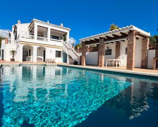 Piscina de Casa o xalet en venda en Frigiliana amb Aire condicionat, Jardí privat i Terrassa