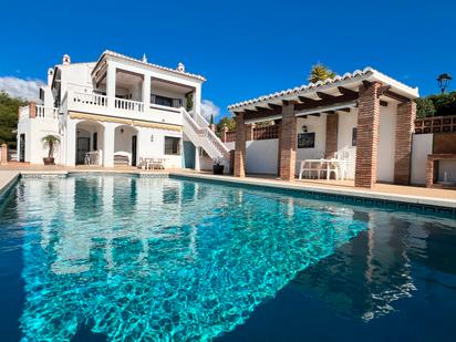 Piscina de Casa o xalet en venda en Frigiliana amb Aire condicionat, Terrassa i Piscina