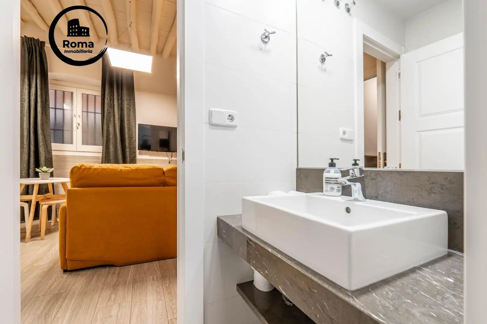 Bathroom of Houses for sale in Granada  with Air Conditioner, Heating and Furnished