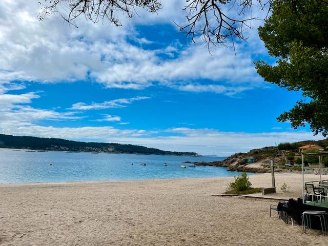 Casa-chalet en Alquiler en Rúa Baixada á Praia de Menduíña, 52 en Aldán