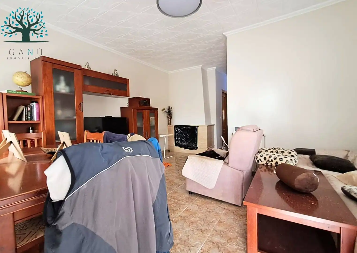 Wohnzimmer von Erdgeschoss zum Verkauf in Mazarrón mit Klimaanlage, Privatgarten und Terrasse