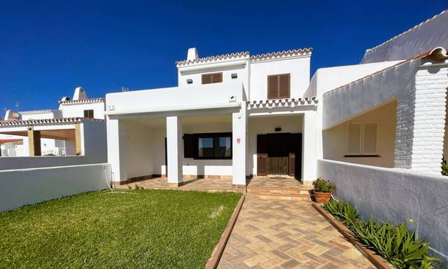 Casa adosada en Venta en Caño Guerrero