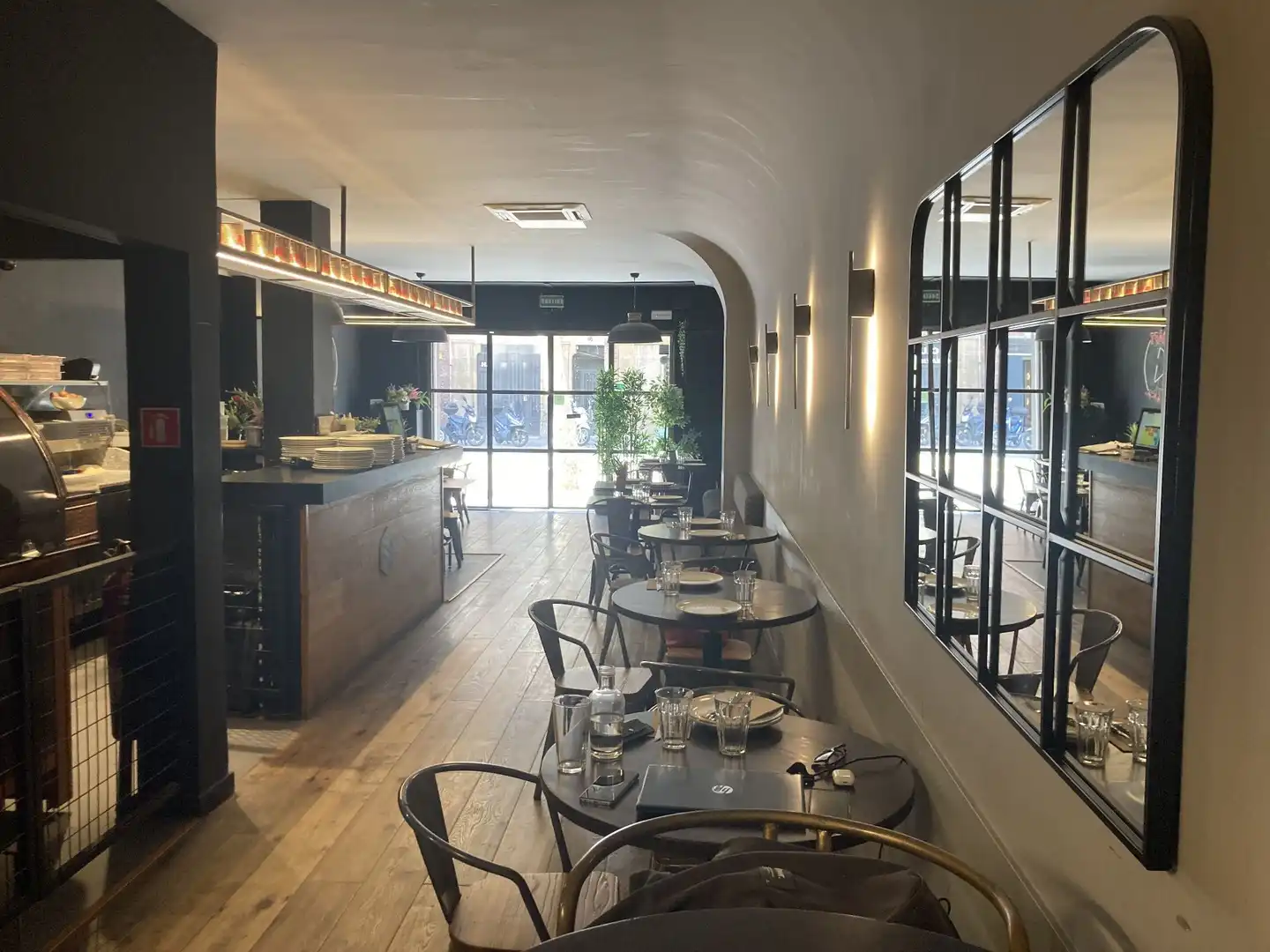 Locale commerciale in cessione a Eixample