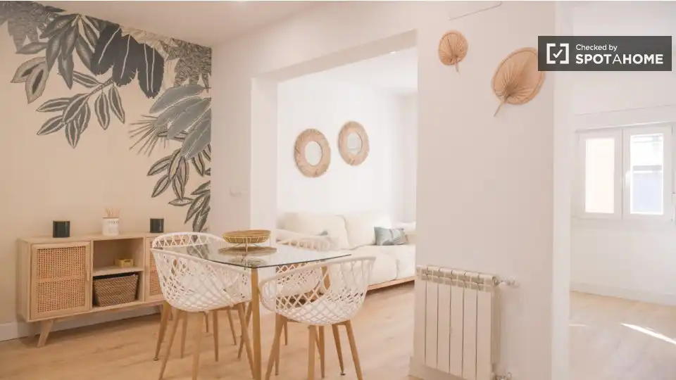 Appartamento con terrazza in affitto a Tetuán, imagen 9
