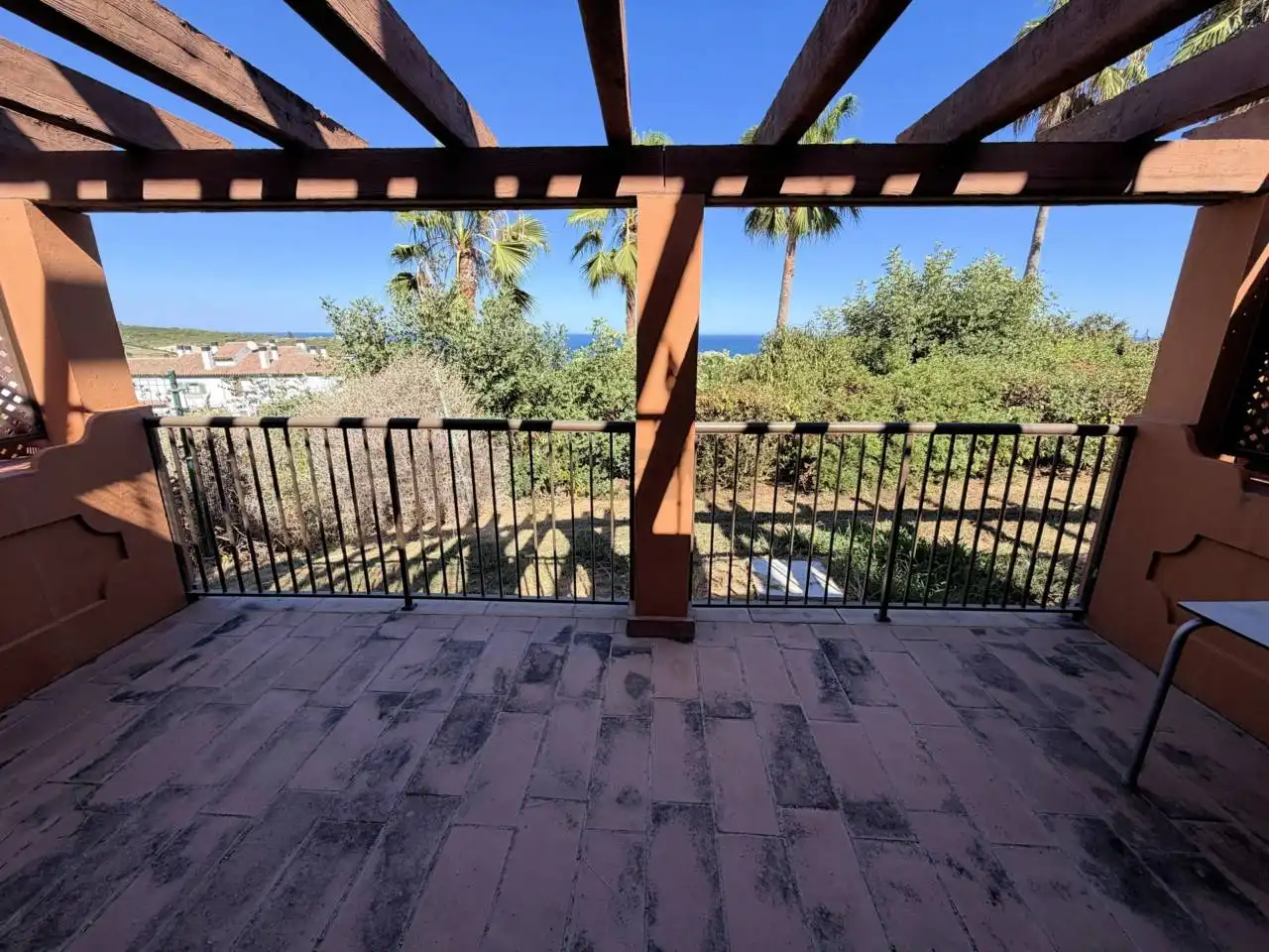 Terrace of Flat for sale in La Alcaidesa  with Terrace and Furnished