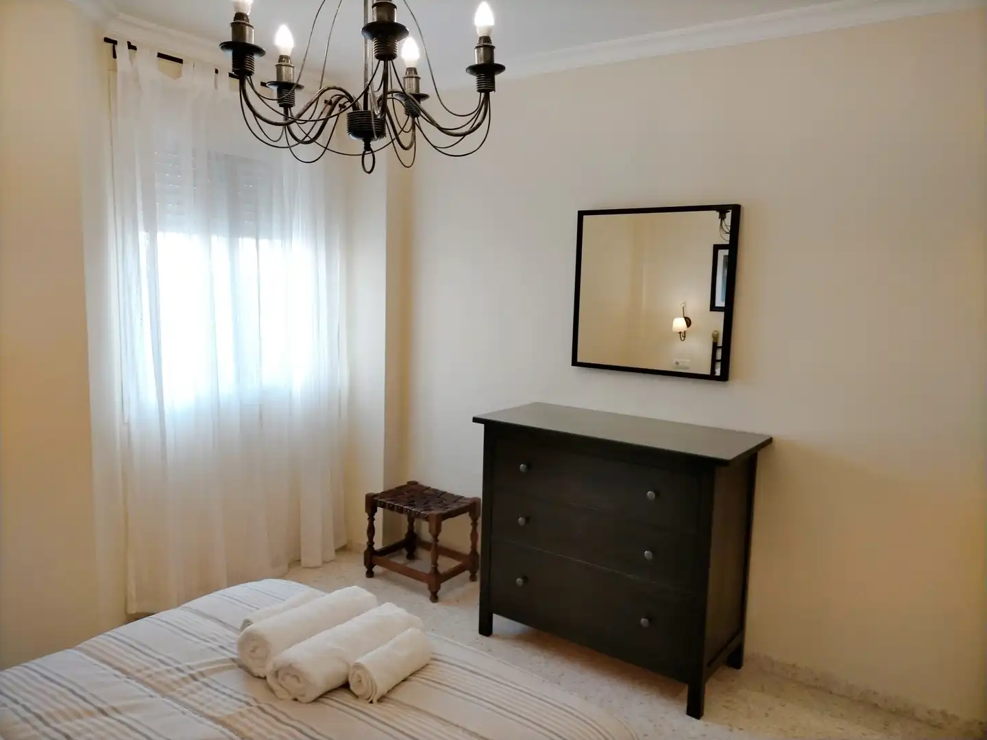 Flat for rent in Calle Rosa de los Vientos, El Pino - Bajo de Guía