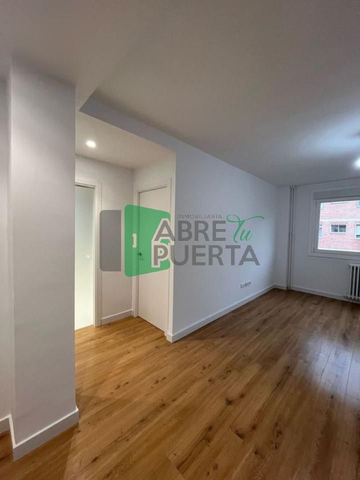 Apartments for sale in Ourense Capital   with Heating, Parquet flooring and Storage room
