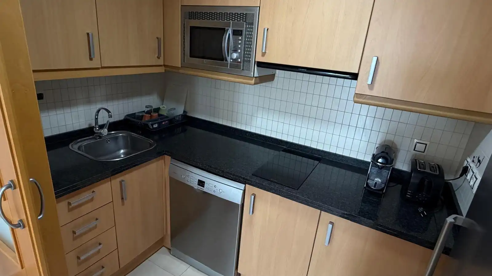 Kitchen of Apartments for rent in Benidorm  with Air Conditioner, Balcony and Community pool