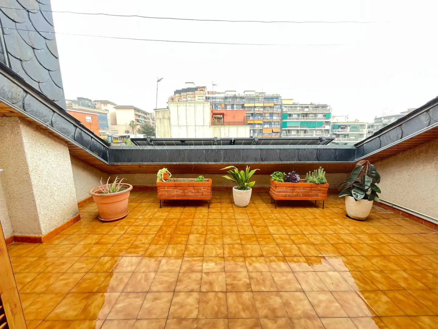Terrace of Detached homes for sale in Santa Coloma de Gramenet  with Air Conditioner, Heating and Terrace