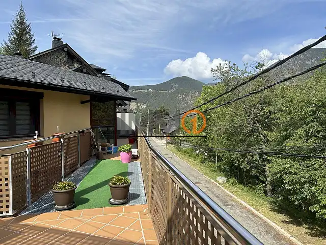 Casa aparellada en venda a Fontaneda, imagen 31